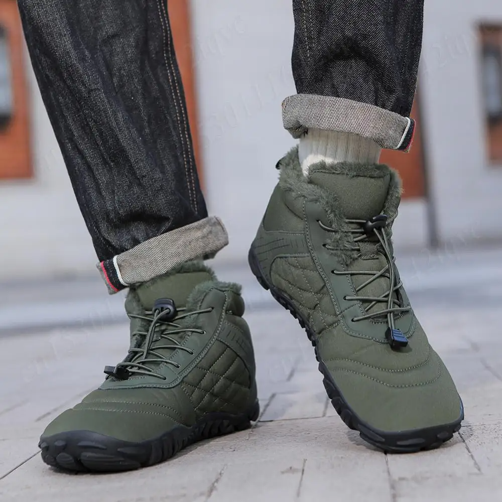 Insulating Winter Barefoot Shoe with Non-Slip Sole - FrostFit